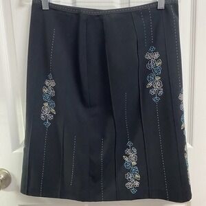 LOFT Ann Taylor Black With White And Blue Flowers Sz.8 Pencil Skirt‎ Lined
